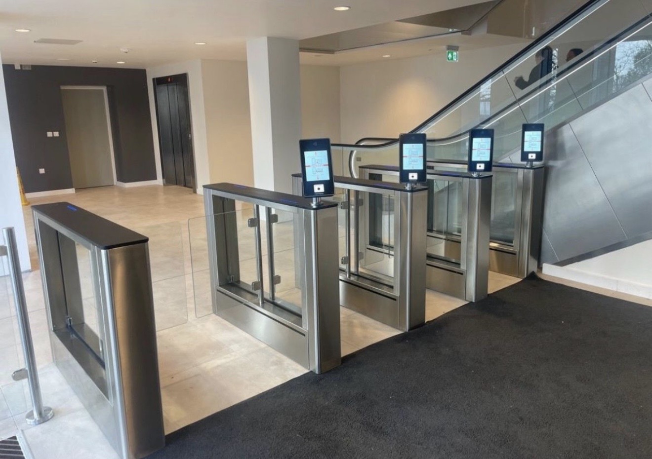 Speed Gates